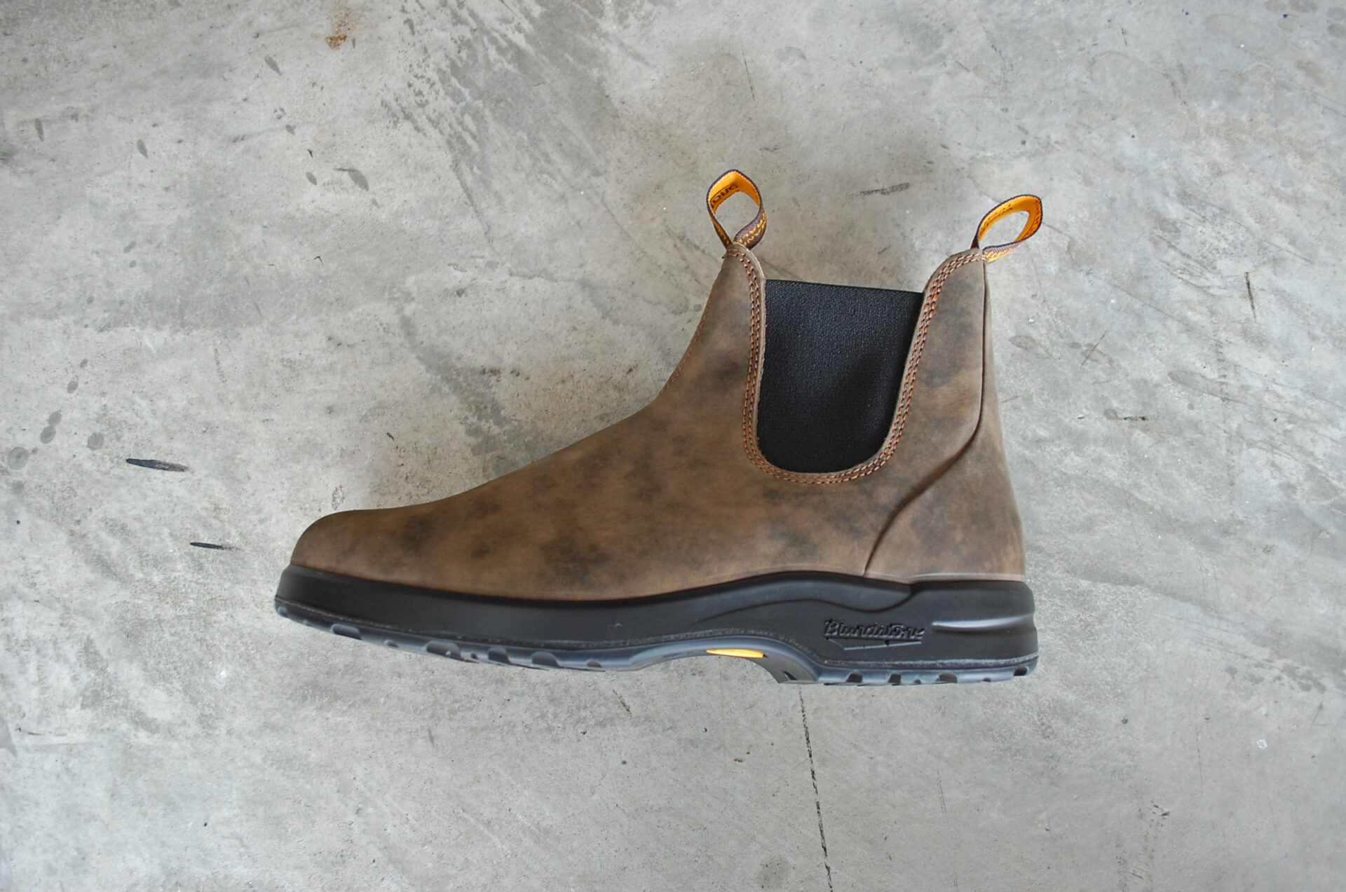 在庫処分 Blundstone ブランドストーン ALL-TERRAIN 2056 UK5 tdh