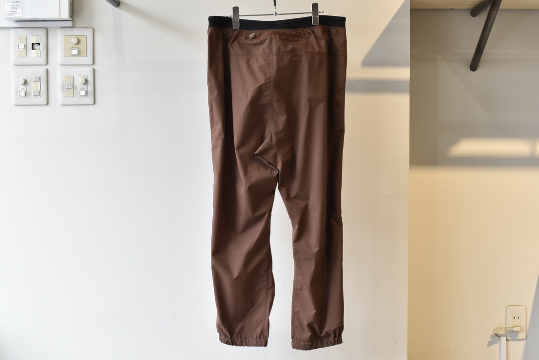 TANNUKI(タヌキ) Sato Wind Pant: Color Cappuccino | circle AOMORI